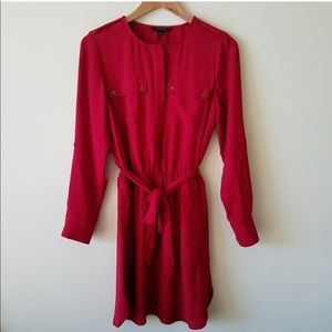 ❤️ Red Banana Republic Long Sleeved Dress ❤️